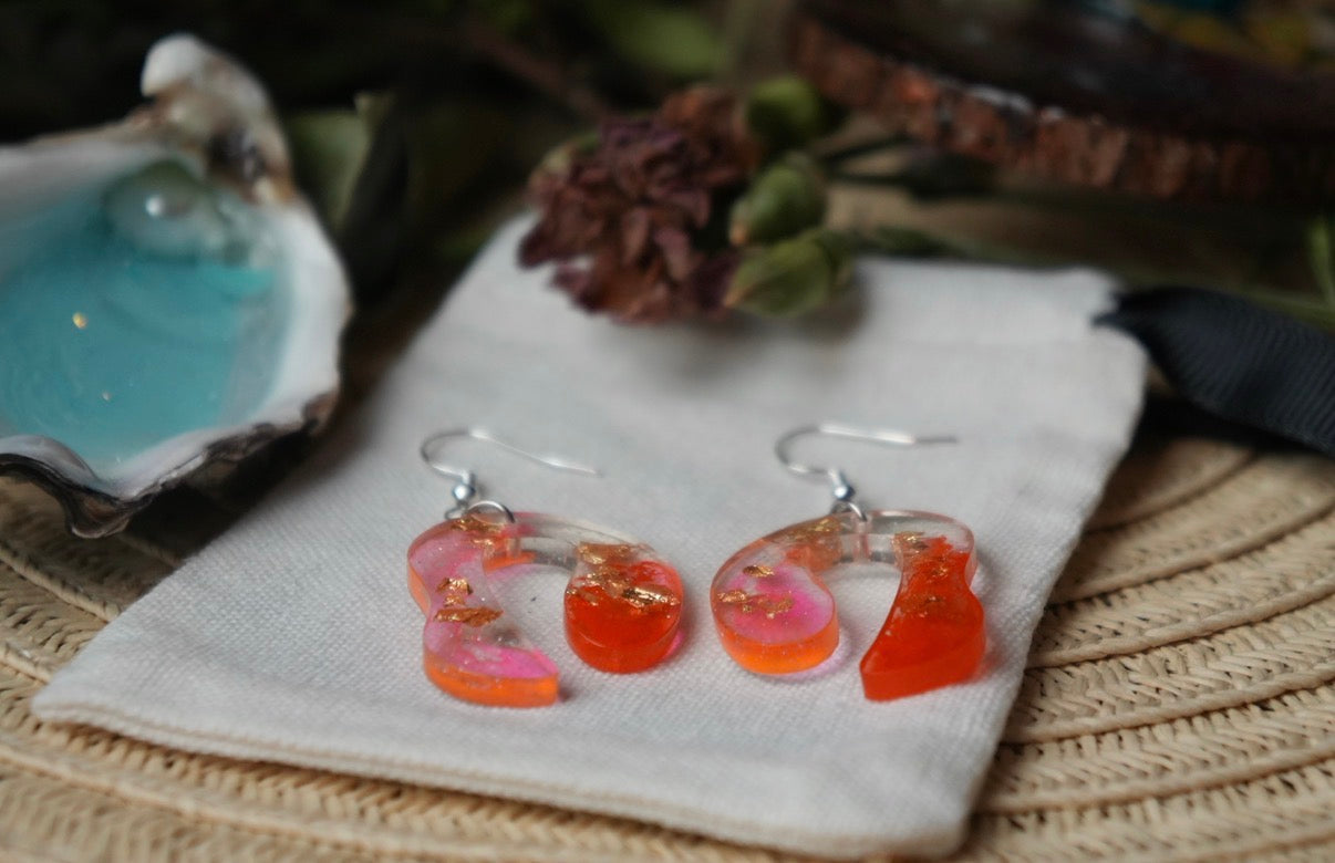 Disco Coral Funk Kind of Groove - Stud Earrings