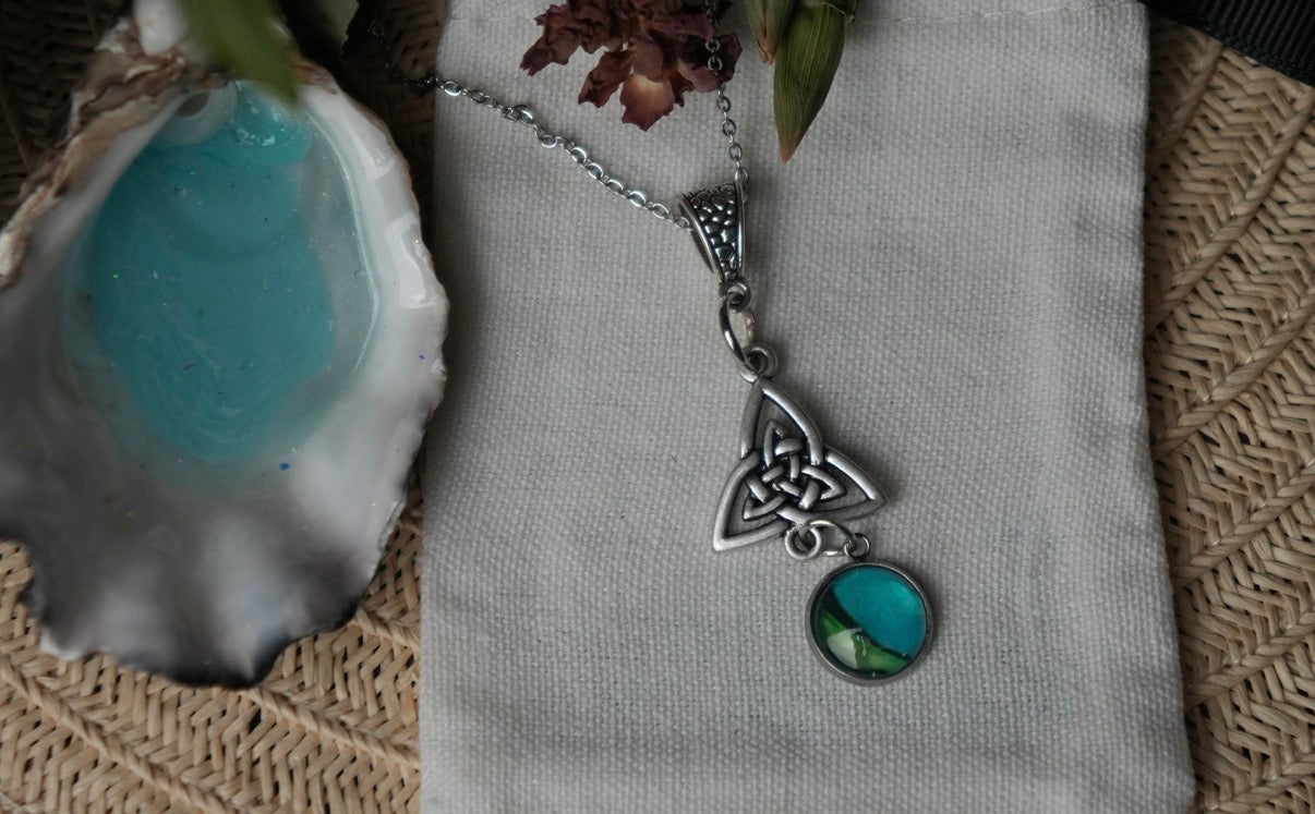 Trinity Knot Keepsake Necklace