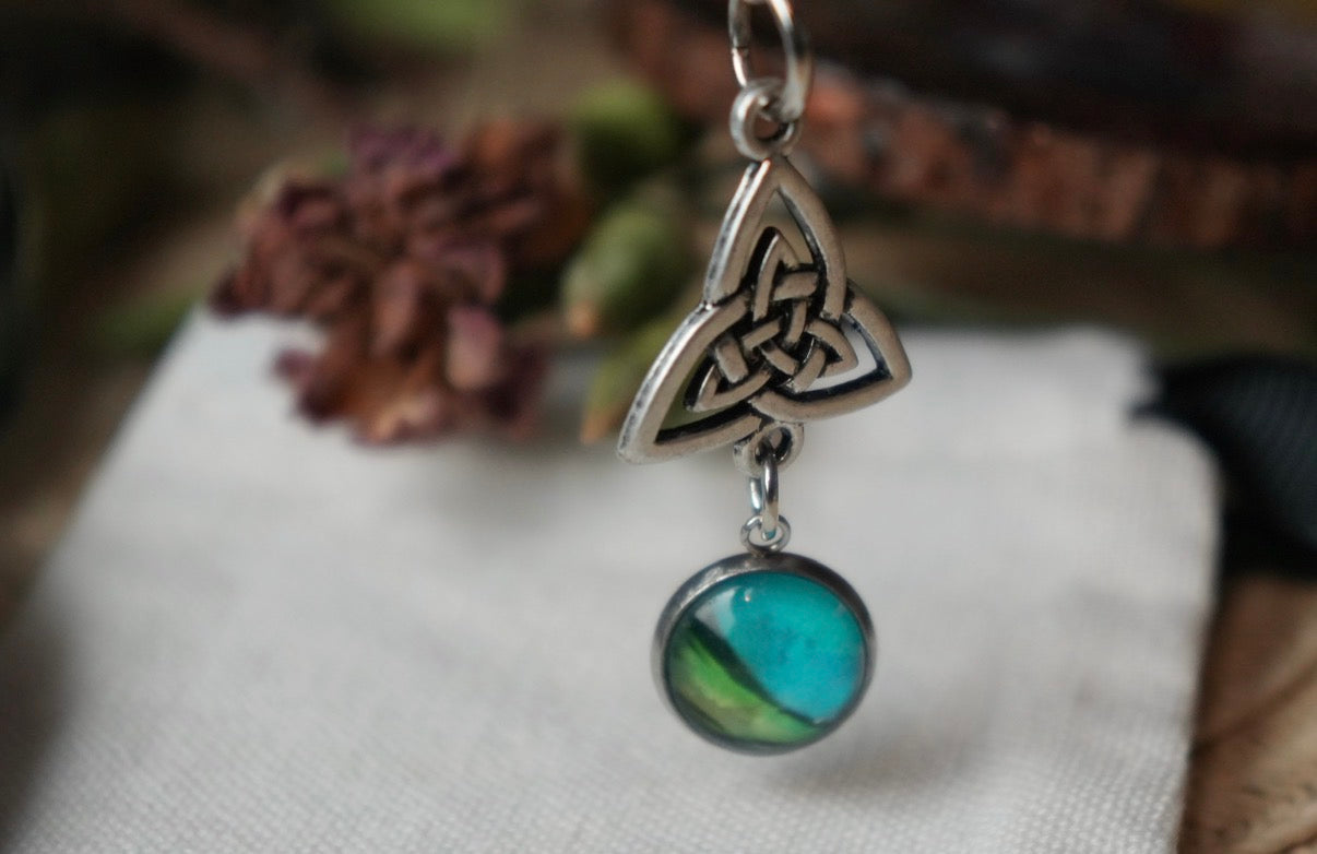 Trinity Knot Keepsake Necklace