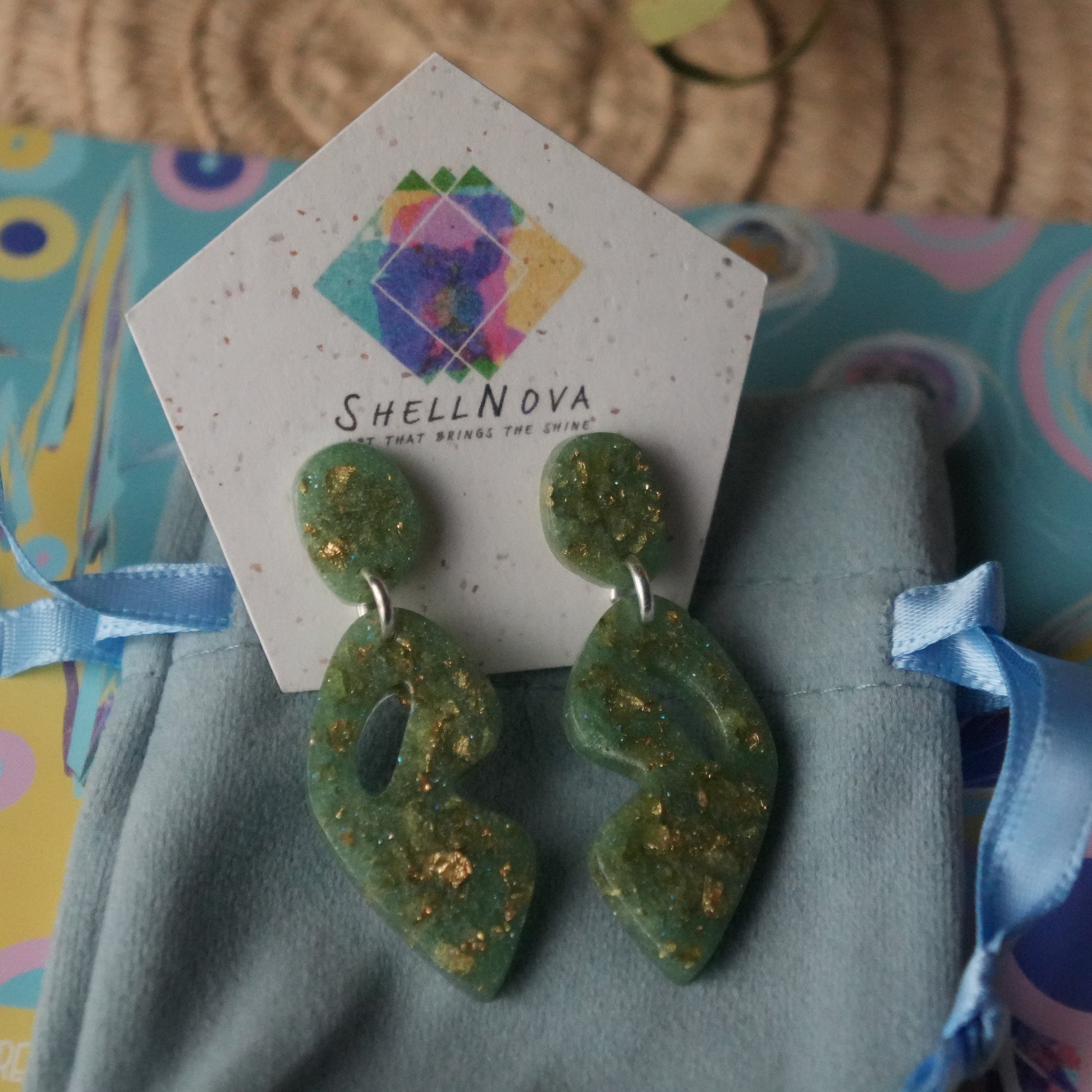 Seabed Sparkle - Stud Earrings