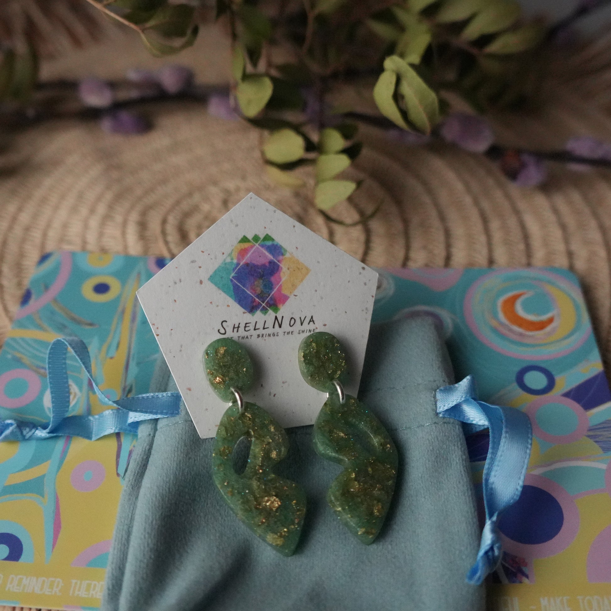 Seabed Sparkle - Stud Earrings