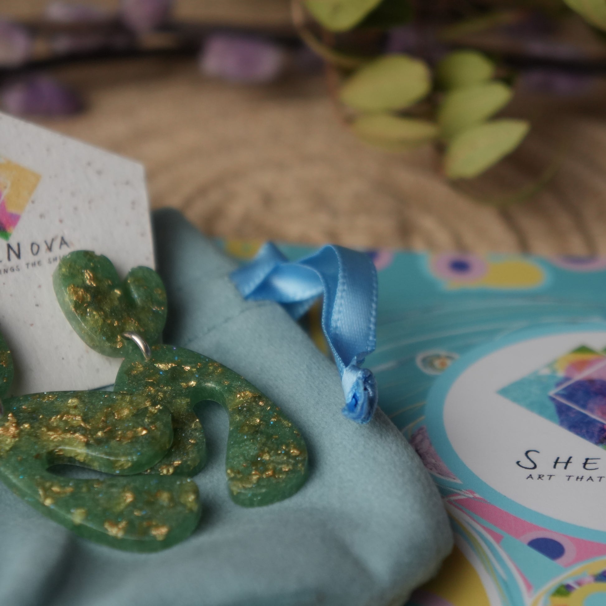 Seabed Sparkle - Stud Earrings