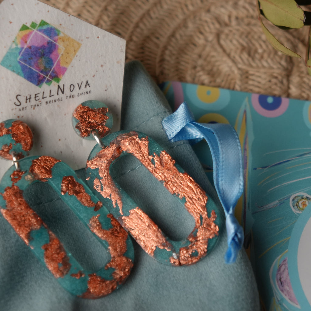 Coral Confetti - Stud Earrings