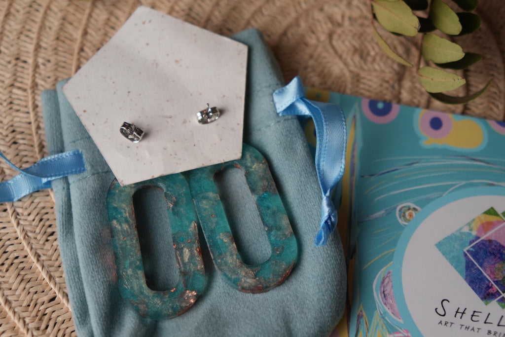 Coral Confetti - Stud Earrings