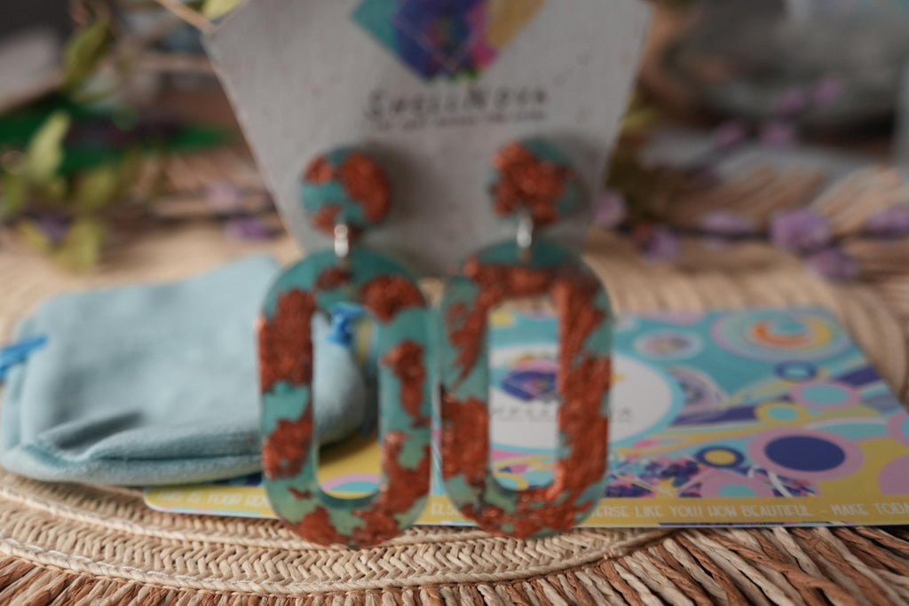 Coral Confetti - Stud Earrings