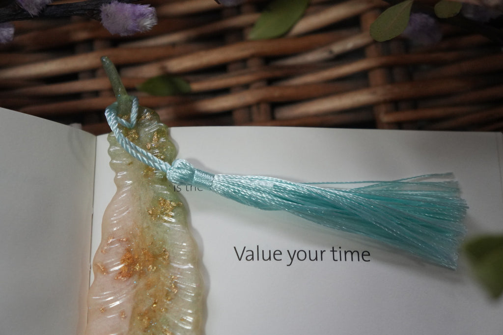 Feathered Bookmark